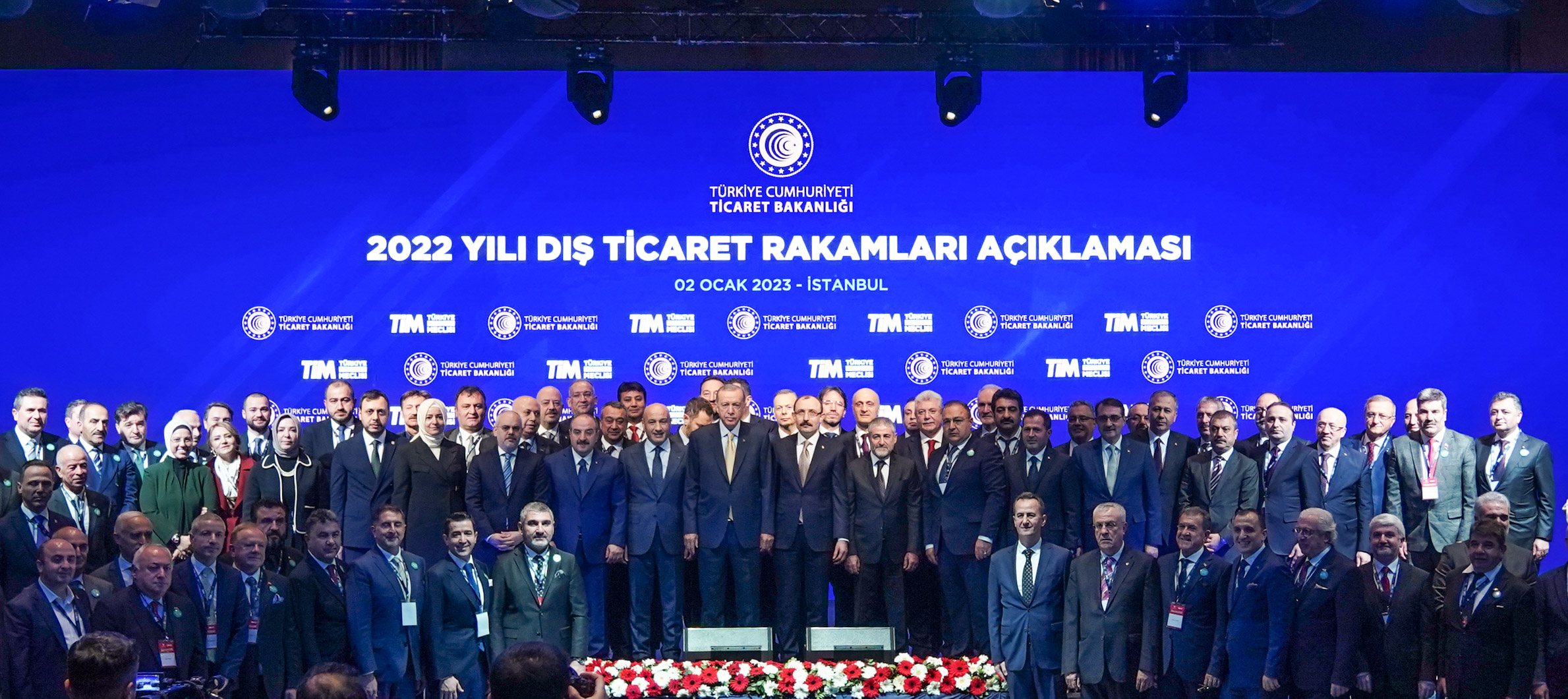 Türkiye 2022 Yılında 254 Milyar Dolarla İhracatta Rekor Tazeledi