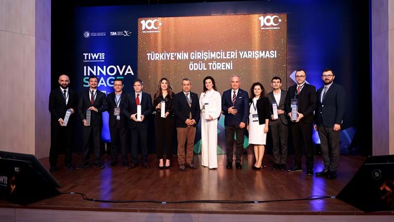 Türkiye'nin En Başarılı Girişimcileri Ödüllendirildi